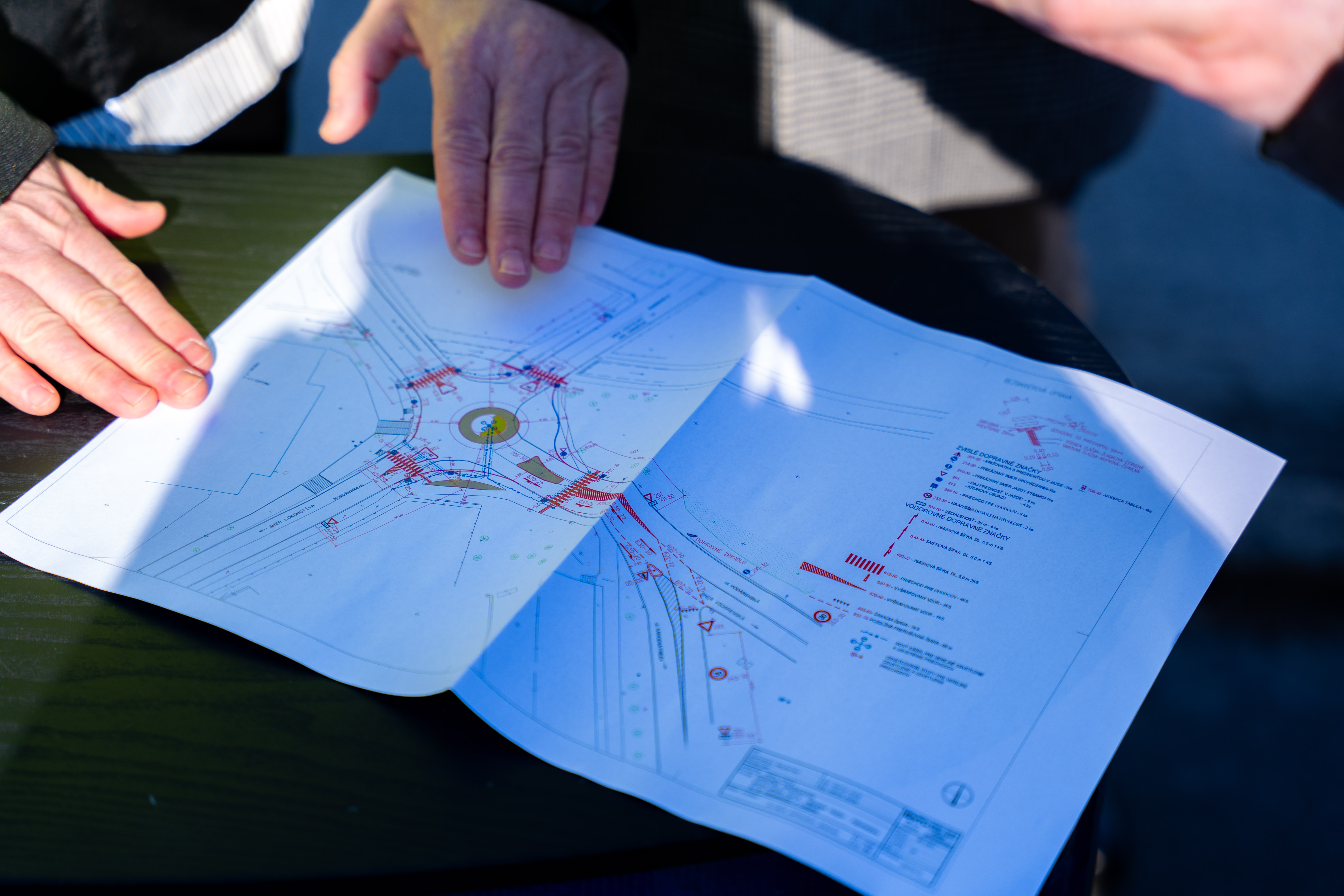 stretnutie ku vystavbe okruznej krizovatky Kostolianska cesta-13